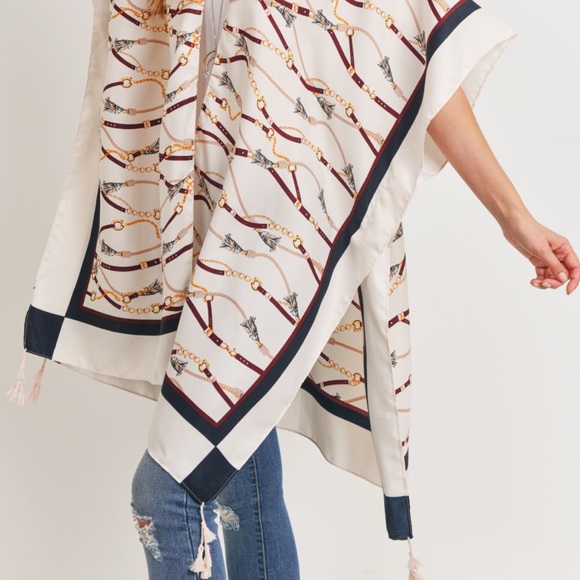 Women's New Chain Links Open Front Kimono - Picture 3 of 8